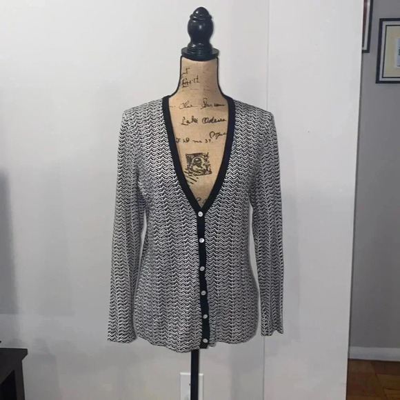 J. McLaughlin V-Neck Cardigan - Picture 1 of 6